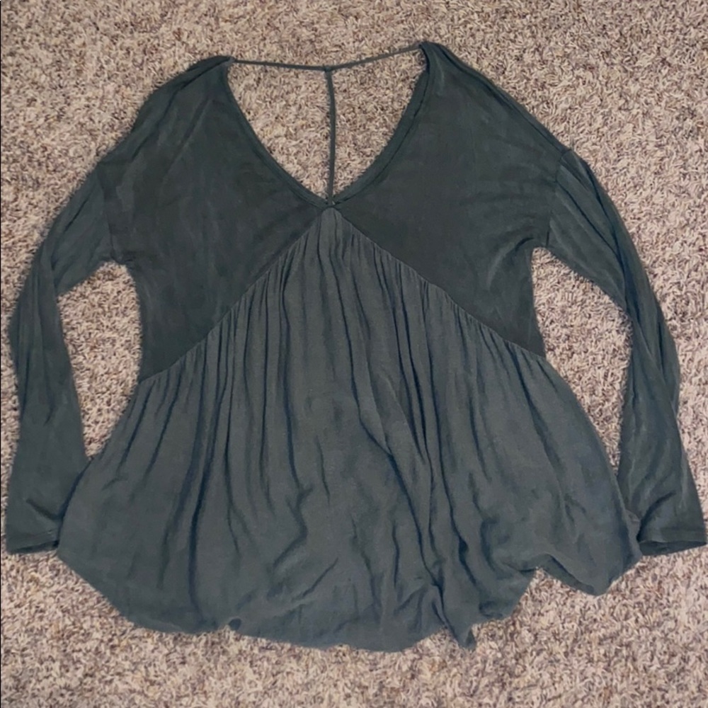 Top - Picture 2 of 2